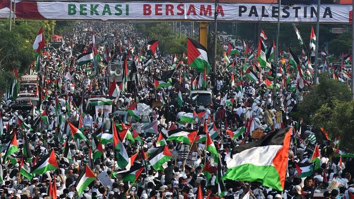 MUI Imbau Warga Bekasi Hadiri Aksi Akbar Bela Palestina di Stadion Wibawa Mukti Cikarang MUI Imbau Warga Bekasi Hadiri Aksi Akbar Bela Palestina di Stadion Wibawa Mukti Cikarang