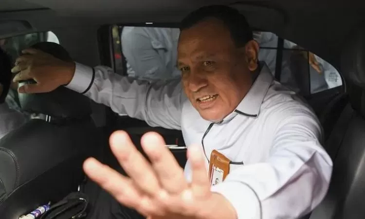 Kasus SYL, Polda Metro Jaya Pastikan Firli Bahuri Tak Kabur ke Luar Negeri Kasus SYL, Polda Metro Jaya Pastikan Firli Bahuri Tak Kabur ke Luar Negeri