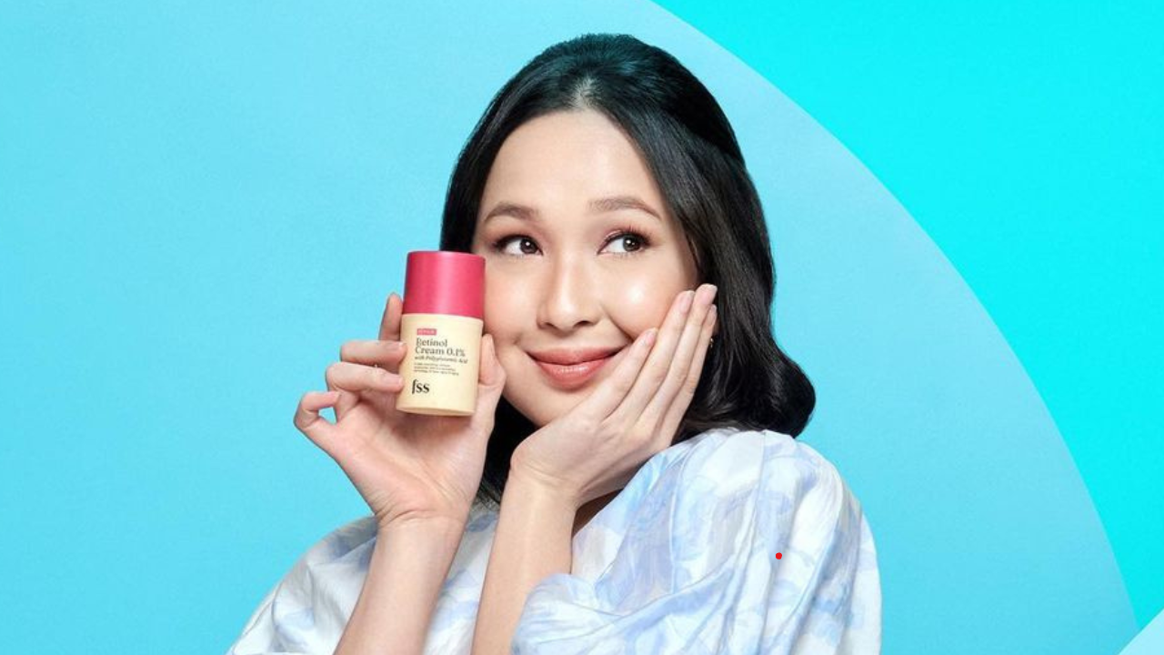 Simak! Ini Lima Rekomendasi Brand Skincare Terpopuler Tahun 2023 Paling Diserbu Kaum Hawa Se-Indonesia Simak! Ini Lima Rekomendasi Brand Skincare Terpopuler Tahun 2023 Paling Diserbu Kaum Hawa Se-Indonesia