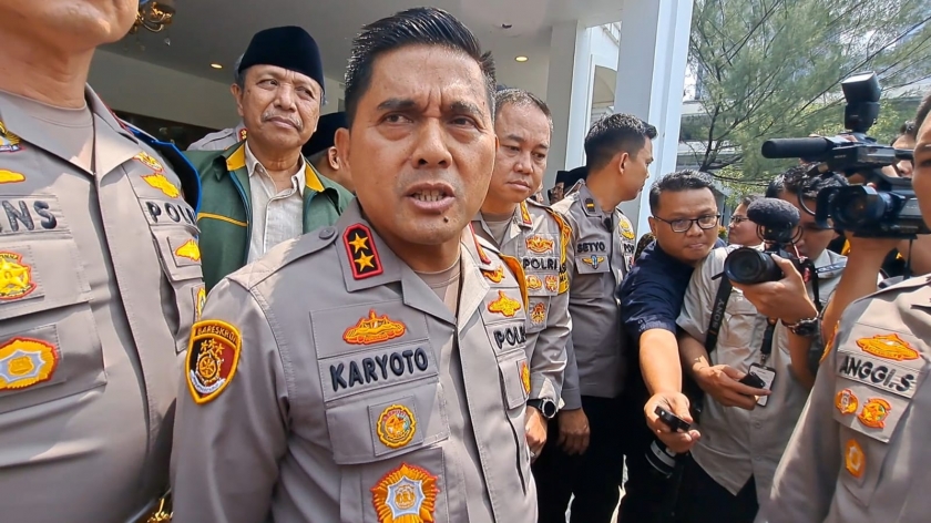 Mantap! Polda Metro dan Pangdam Jaya Terjunkan 7.706 Personil Amankan Pemilu 2024 Mantap! Polda Metro dan Pangdam Jaya Terjunkan 7.706 Personil Amankan Pemilu 2024