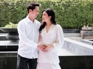 Selamat! Kevin Sanjaya dan Valencia Tanoesodibjo Dikarunia Anak Pertama Selamat! Kevin Sanjaya dan Valencia Tanoesodibjo Dikarunia Anak Pertama