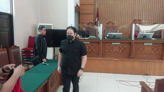 Usai Didakwa Punya 9 Senjata Api Ilegal, Dito Mahendra Ajukan Eksepsi Usai Didakwa Punya 9 Senjata Api Ilegal, Dito Mahendra Ajukan Eksepsi