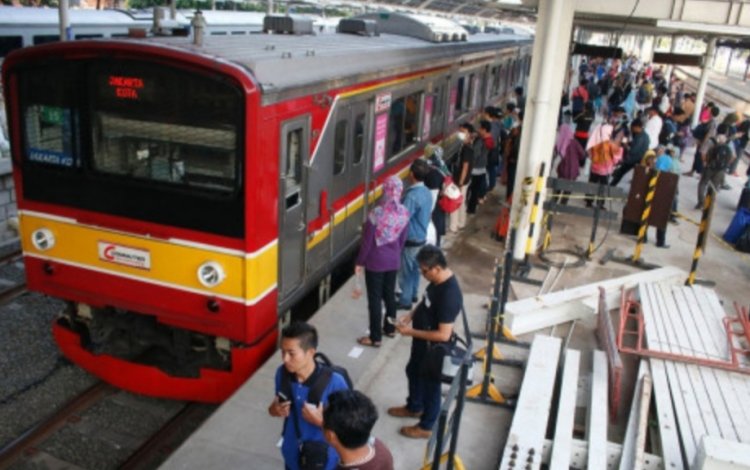 KRL Jabodetabek Mogok? KRL Jabodetabek Mogok?
