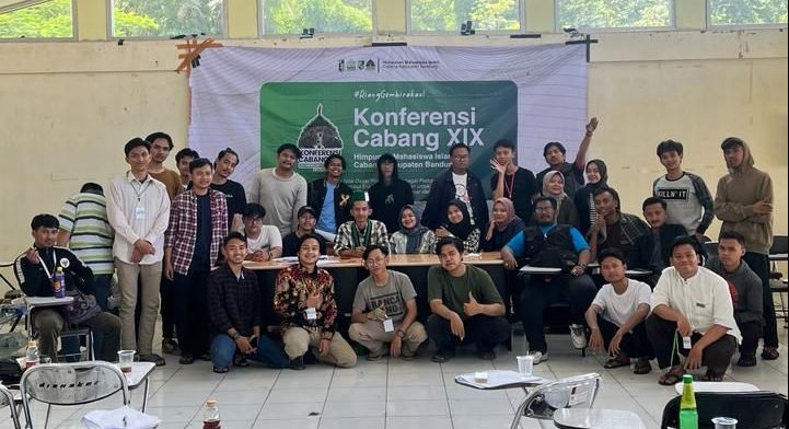 Sah! Nur Ihsan Fahira Jadi Ketum HMI Kabupaten Bandung di Forum Konfercab ke-XIX Sah! Nur Ihsan Fahira Jadi Ketum HMI Kabupaten Bandung di Forum Konfercab ke-XIX