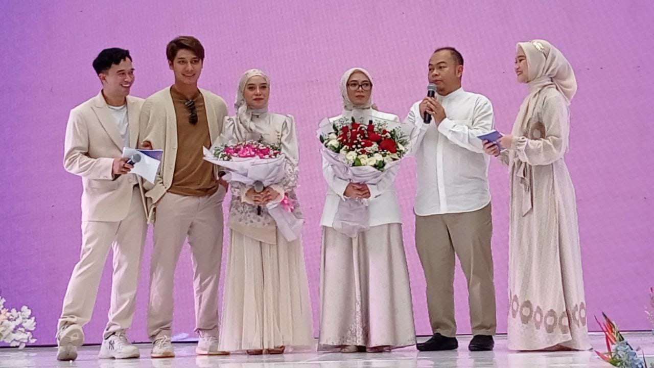 Keren! Kolaborasi Ekslusif Nobby x Lesti Luncurkan Modest Fashion Sambut Ramadhan & Idul Fitri Keren! Kolaborasi Ekslusif Nobby x Lesti Luncurkan Modest Fashion Sambut Ramadhan & Idul Fitri