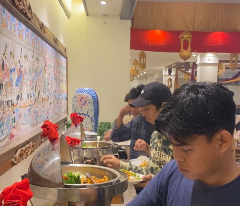 Bulan Ramadan, Hotel Sahid Jaya Lippo Cikarang Hadirkan Bukber Bertajuk ‘Pak Rahman’ Bulan Ramadan, Hotel Sahid Jaya Lippo Cikarang Hadirkan Bukber Bertajuk ‘Pak Rahman’