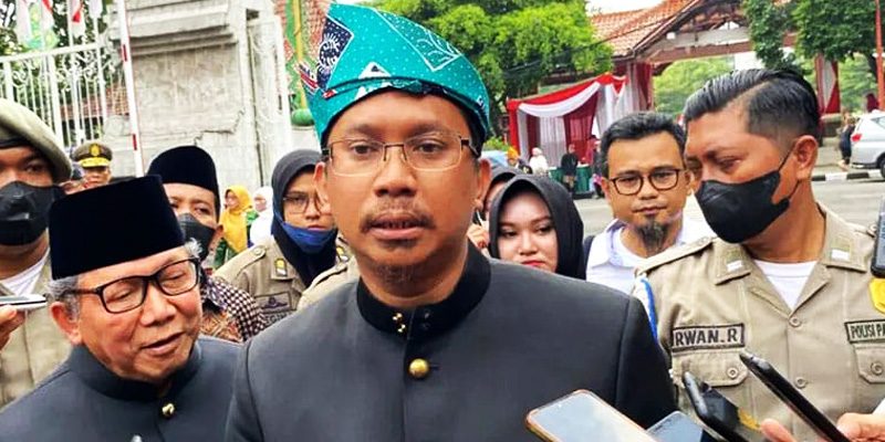 Usai Jadi Tersangka Korupsi, Gus Muhdlor: Mohon Doa Warga Sidoarjo Usai Jadi Tersangka Korupsi, Gus Muhdlor: Mohon Doa Warga Sidoarjo