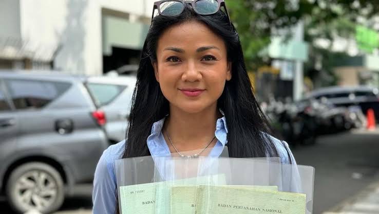 Pembeli Tanah dari Mantan ART Ibunda Nirina Zubir Menggugat, Kenapa? Pembeli Tanah dari Mantan ART Ibunda Nirina Zubir Menggugat, Kenapa?