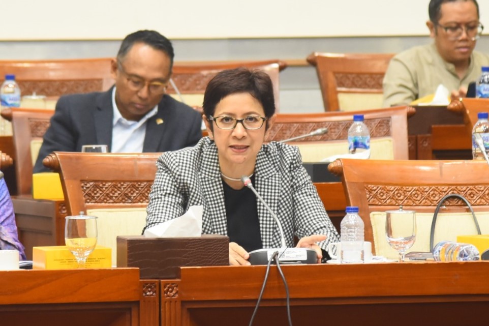 Komisi I DPR Sesalkan Pusat Data Nasional Bisa Jebol Komisi I DPR Sesalkan Pusat Data Nasional Bisa Jebol