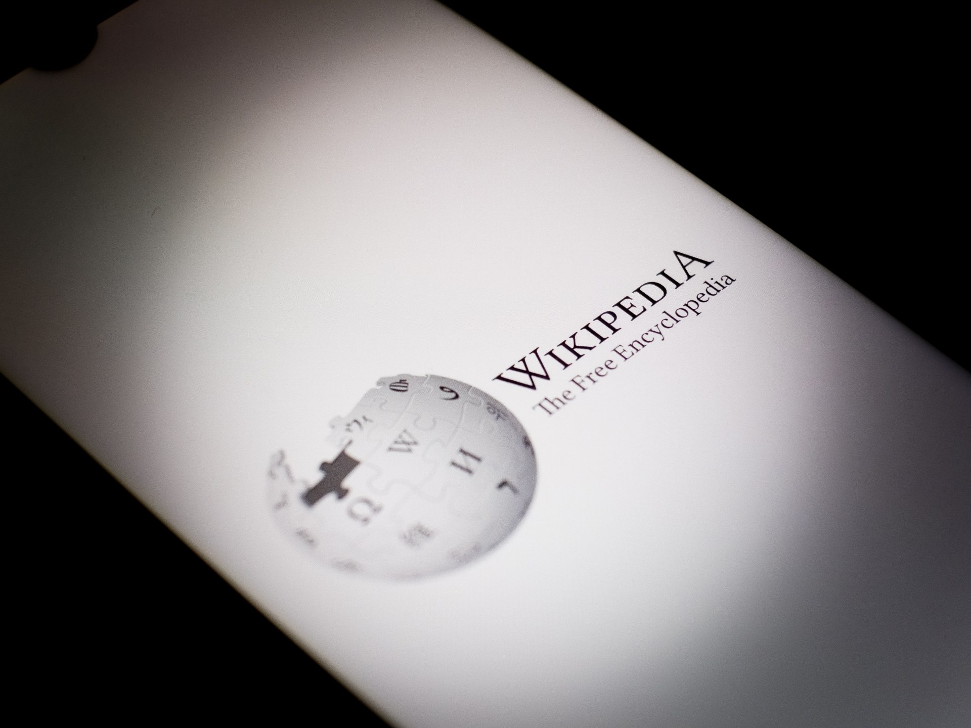 Perang Wikipedia: Perselisihan sengit meletus atas serangan Nuseirat Perang Wikipedia: Perselisihan sengit meletus atas serangan Nuseirat