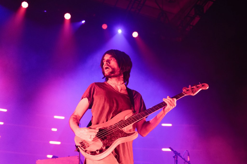 Gitaris Radiohead Jonny Greenwood Kecam Kritik terhadap Konser Israel Gitaris Radiohead Jonny Greenwood Kecam Kritik terhadap Konser Israel