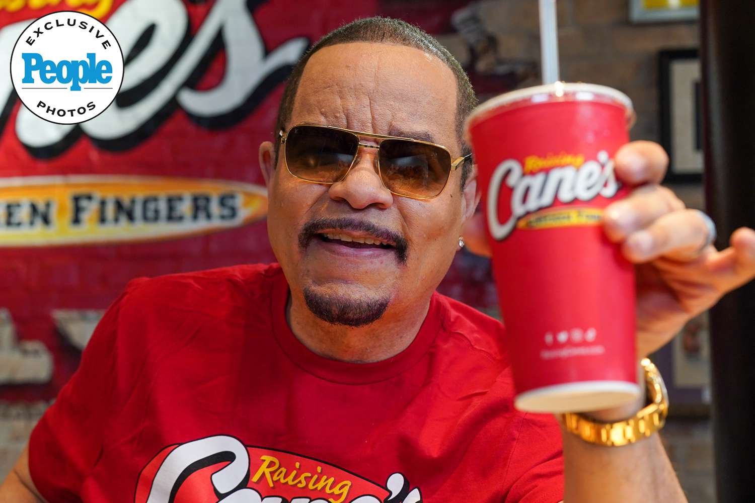 Kejutan Ice-T Tingkatkan Pelanggan Cane di Hari Es Teh Nasional Kejutan Ice-T Tingkatkan Pelanggan Cane di Hari Es Teh Nasional