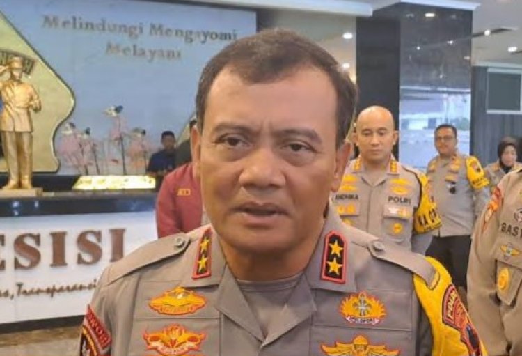 Komjen Ahmad Luthfi Ungkap Banyak Luangkan Waktu untuk Keluarga Komjen Ahmad Luthfi Ungkap Banyak Luangkan Waktu untuk Keluarga
