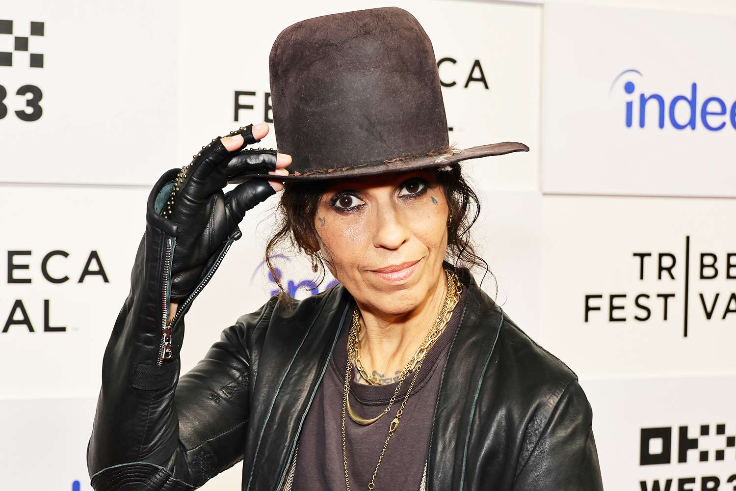 Linda Perry Mengungkapkan Dia Hanya Menonton Movie Dokumenternya Sekali Linda Perry Mengungkapkan Dia Hanya Menonton Movie Dokumenternya Sekali