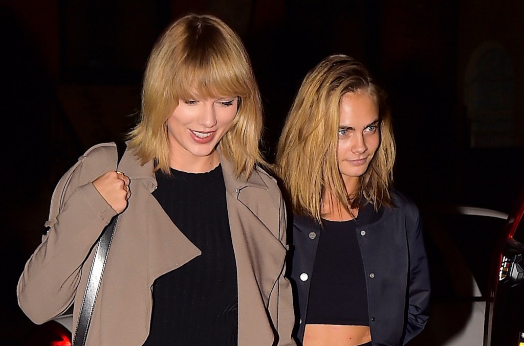 Taylor Swift Melihat Cara Delevingne di ‘Kabaret’ London saat Excursion Spoil Taylor Swift Melihat Cara Delevingne di ‘Kabaret’ London saat Excursion Spoil