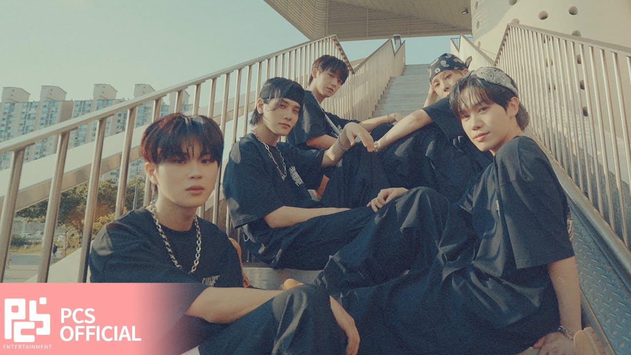 DIGNITY Bangkit: Sensasi K-Pop Baru Menggemparkan Panggung! DIGNITY Bangkit: Sensasi K-Pop Baru Menggemparkan Panggung!