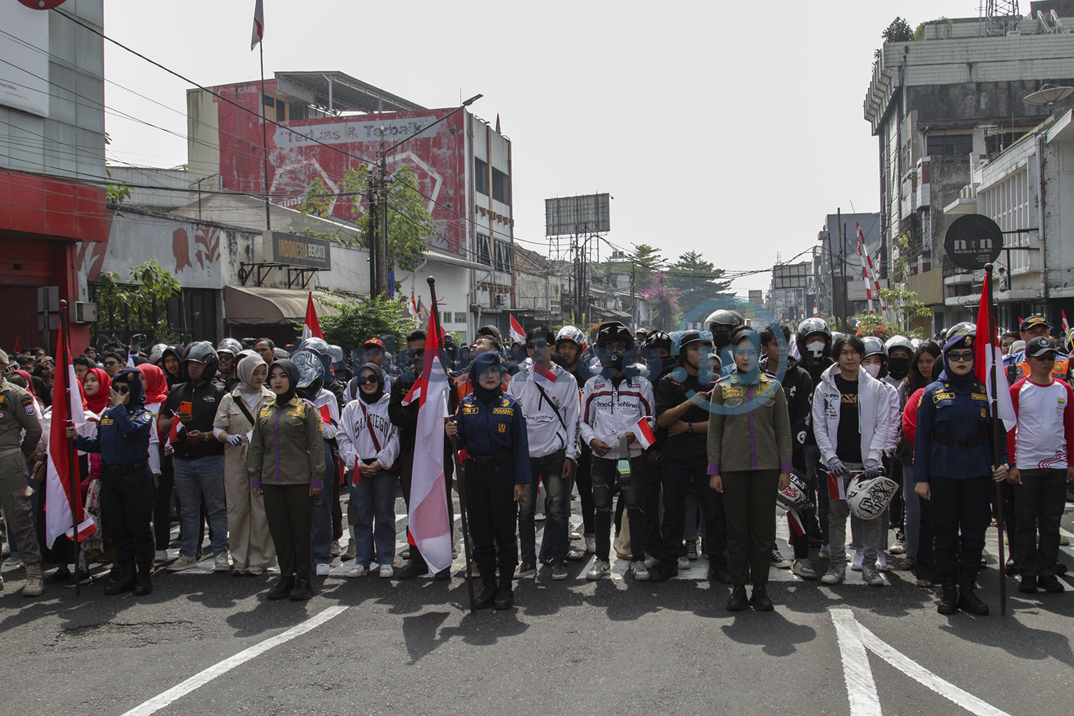 FOTO: Tiga Menit untuk Indonesia FOTO: Tiga Menit untuk Indonesia