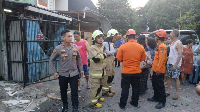 Diduga Akibat Kebocoran Tabung Gas, Rumah di Cengkareng Hancur Diduga Akibat Kebocoran Tabung Gas, Rumah di Cengkareng Hancur