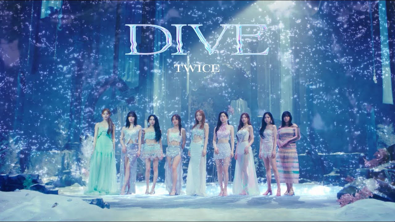 TWICE Menorehkan Sejarah: Tur ‘Ready to Be’ TWICE Menorehkan Sejarah: Tur ‘Ready to Be’