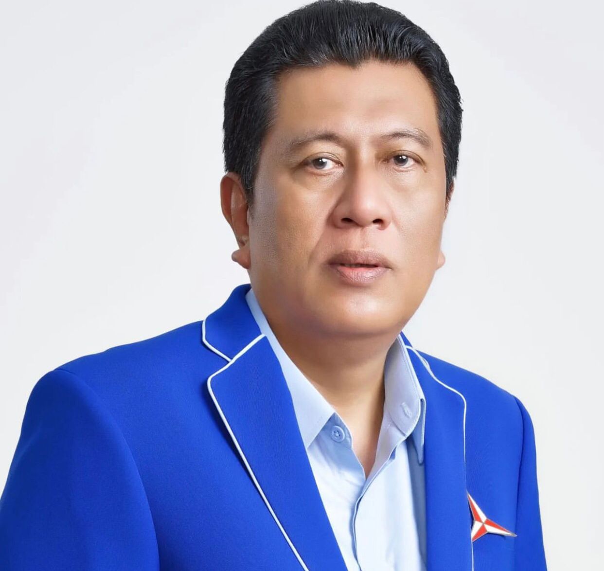 Intip! Profil Romli HM yang Resmi Jadi Calon Wakil Bupati Bekasi Dampingi Dani Ramdan Intip! Profil Romli HM yang Resmi Jadi Calon Wakil Bupati Bekasi Dampingi Dani Ramdan