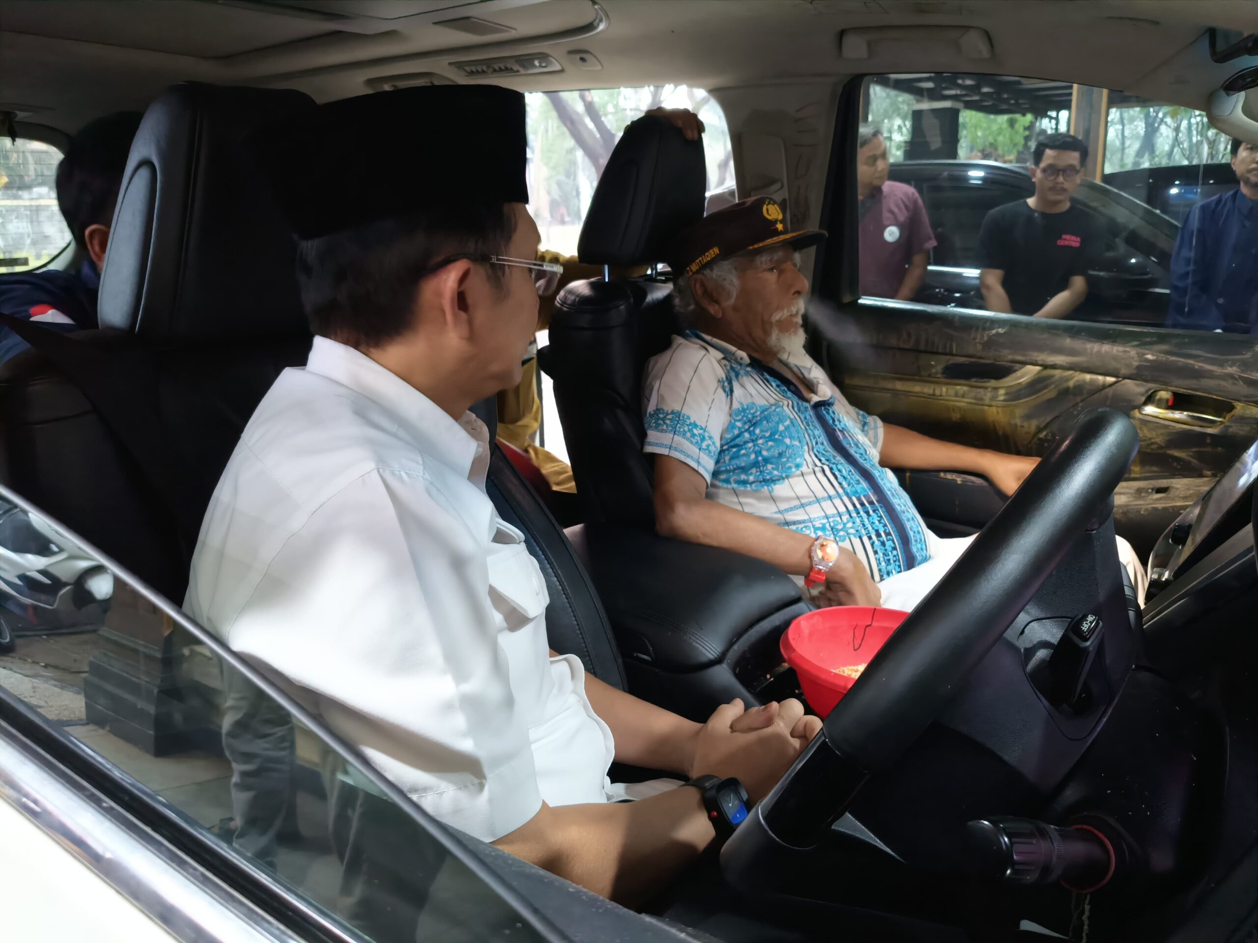 Bertanda Apa Habib Wan Sehan Datang ke Rumah Calon Bupati Bekasi Dani Ramdan? Bertanda Apa Habib Wan Sehan Datang ke Rumah Calon Bupati Bekasi Dani Ramdan?