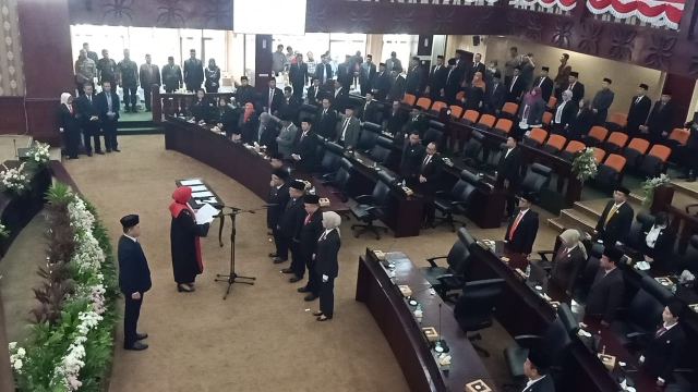 Pimpinan DPRD Kota Bekasi Kebut Bentuk AKD Pimpinan DPRD Kota Bekasi Kebut Bentuk AKD
