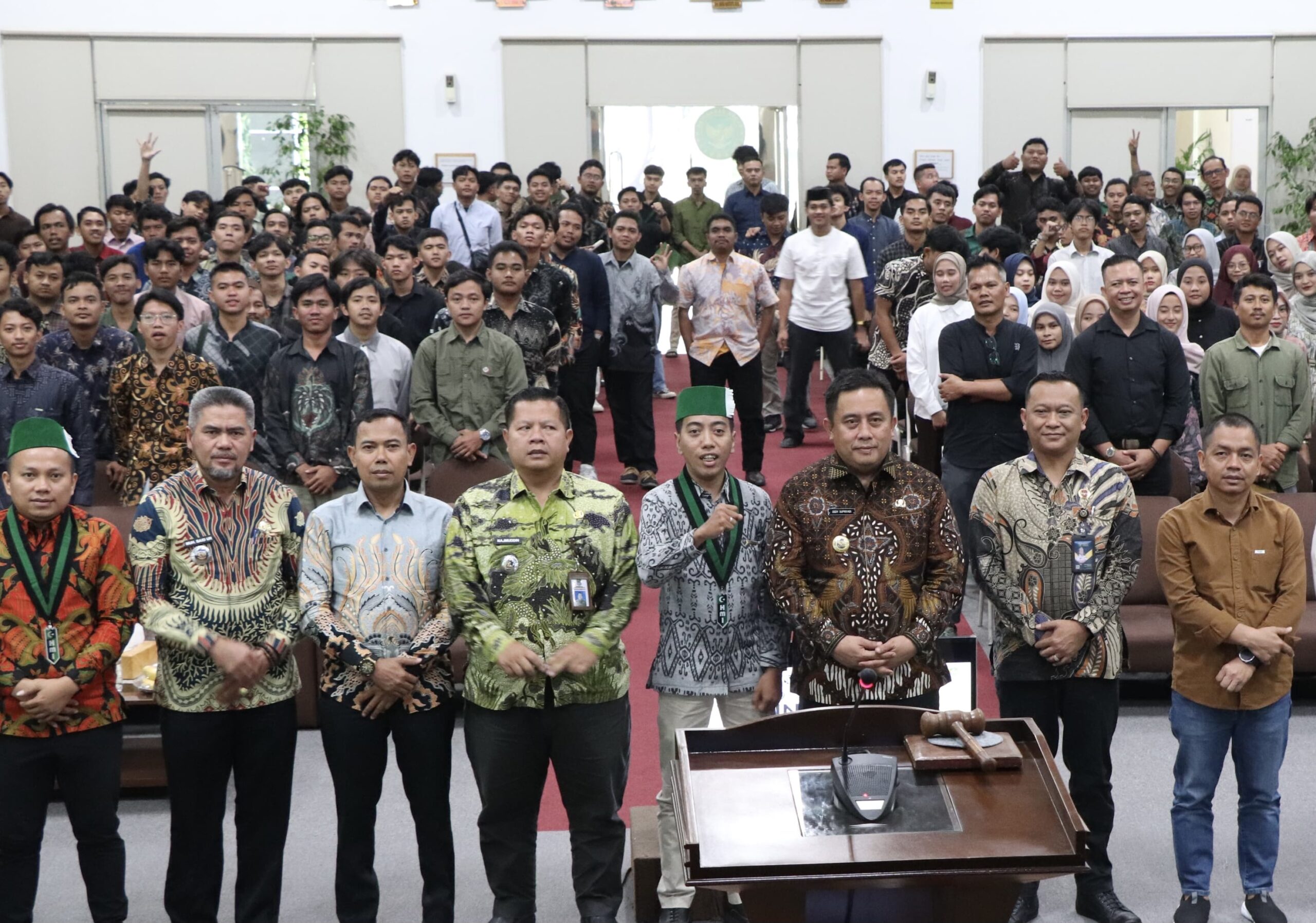 Ratusan Peserta se-Nusantara Ikuti Training Raya HMI Cabang Bekasi 2025: Pj Bupati Bekasi Sebut Melahirkan Generasi yang Berkualitas Ratusan Peserta se-Nusantara Ikuti Training Raya HMI Cabang Bekasi 2025: Pj Bupati Bekasi Sebut Melahirkan Generasi yang Berkualitas