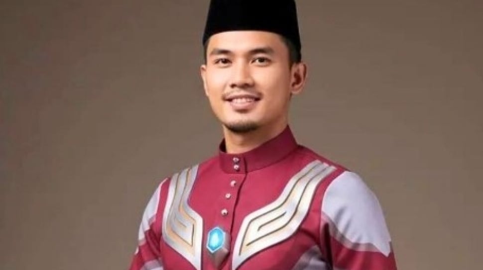Keren! Ada Baju Bertemakan “Ultraman” untuk Hari Raya Keren! Ada Baju Bertemakan “Ultraman” untuk Hari Raya