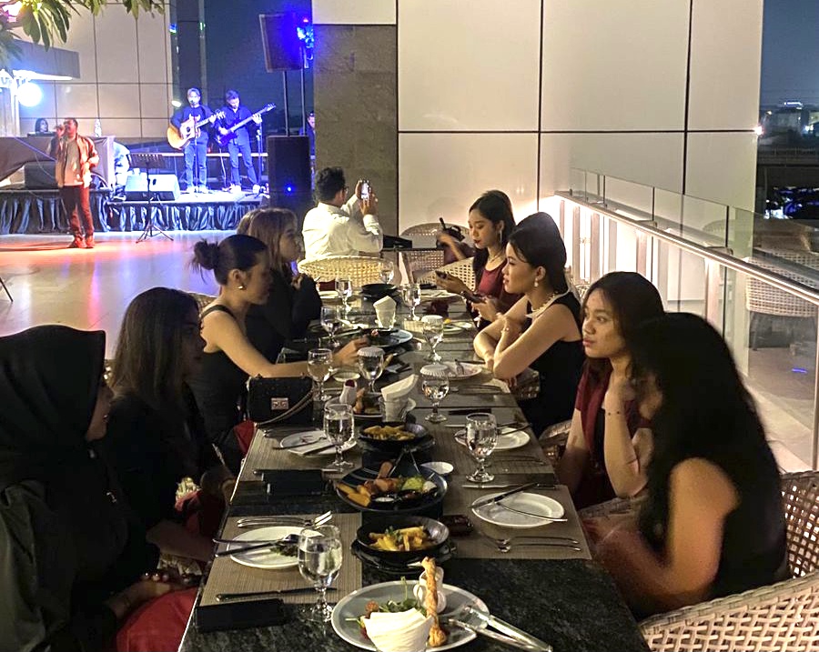 Rayakan ‘Valentine’ di Nuanza Hotel & Convention Cikarang: Banyak Promo Spesial Rayakan ‘Valentine’ di Nuanza Hotel & Convention Cikarang: Banyak Promo Spesial