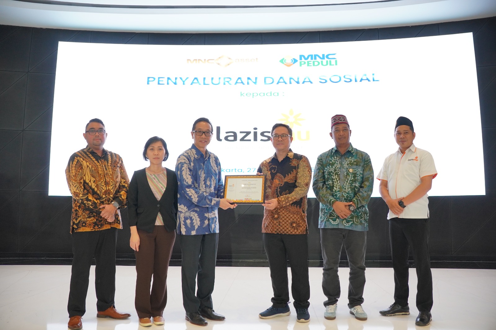 Dapat Dana Sosial dari MNC Asset Management, Lazismu Pusat: Fokus untuk Bantuan Pendidikan dan Kesehatan Dapat Dana Sosial dari MNC Asset Management, Lazismu Pusat: Fokus untuk Bantuan Pendidikan dan Kesehatan