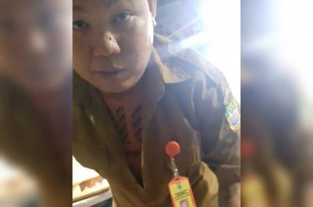 Terungkap! Ternyata yang berseragam Pemda Kabupaten Bekasi minta jatah ke pedagang bukan PNS Terungkap! Ternyata yang berseragam Pemda Kabupaten Bekasi minta jatah ke pedagang bukan PNS