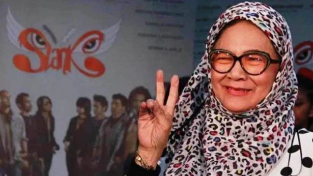 Ibunda dari Musisi Bimbim Slank Meninggal Dunia Ibunda dari Musisi Bimbim Slank Meninggal Dunia