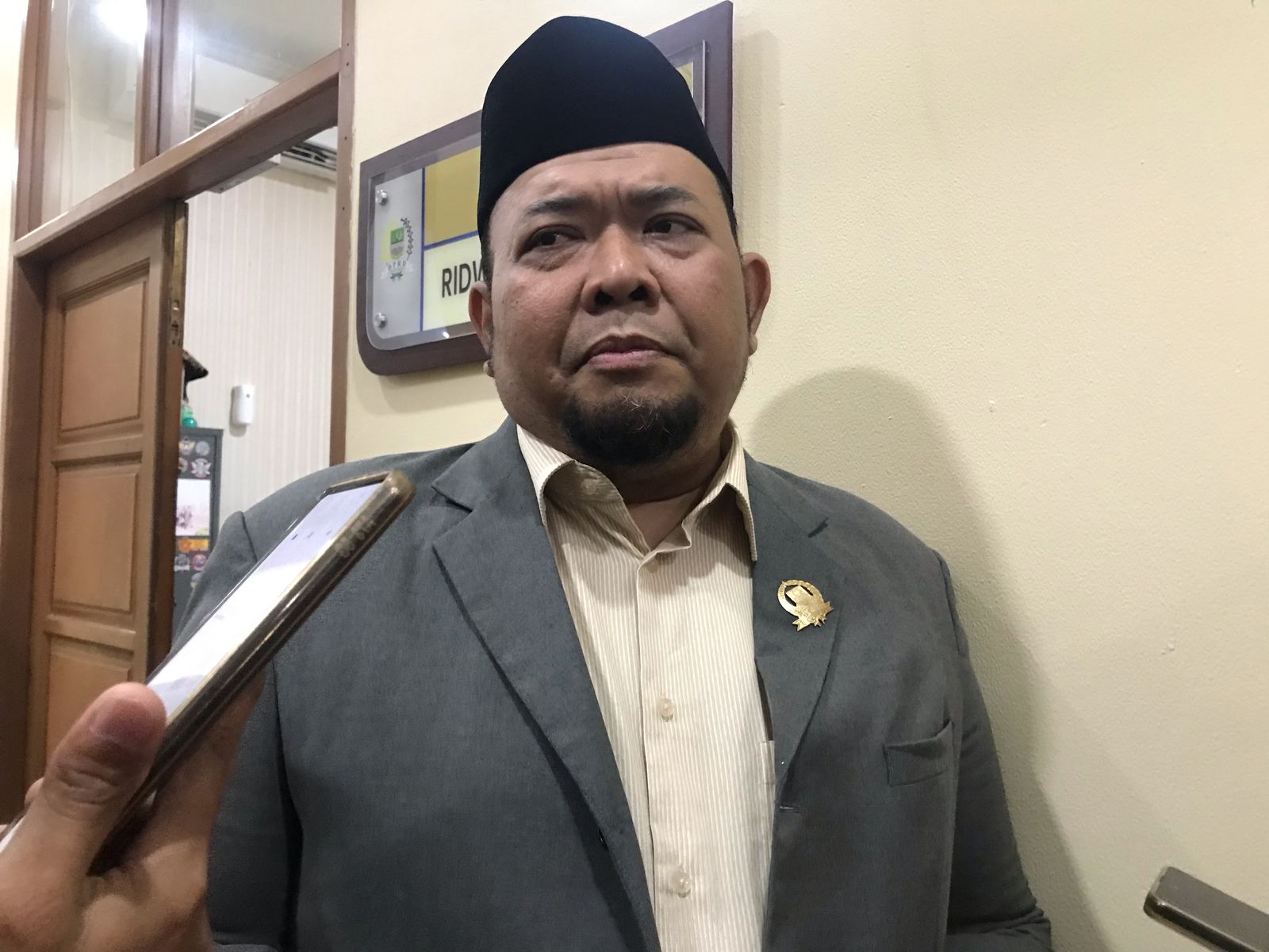 Komisi I DPRD Kabupaten Bekasi Bakal Bawa Polemik Pengangkatan Dirus Perumda Tirta Bhagasasi ke Unsur Pimpinan Komisi I DPRD Kabupaten Bekasi Bakal Bawa Polemik Pengangkatan Dirus Perumda Tirta Bhagasasi ke Unsur Pimpinan