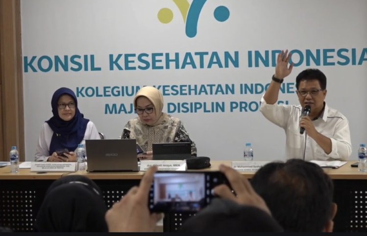 IDI Malang Raya Buka Suara Soal Oknum Dokter yang Viral Dugaan Asusila: Etika Profesi Dijunjung Tinggi IDI Malang Raya Buka Suara Soal Oknum Dokter yang Viral Dugaan Asusila: Etika Profesi Dijunjung Tinggi