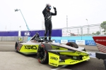 Dan Ticktum Meraih Kemenangan Perdana yang Dramatis di Formula E Jakarta 2025 Dan Ticktum Meraih Kemenangan Perdana yang Dramatis di Formula E Jakarta 2025